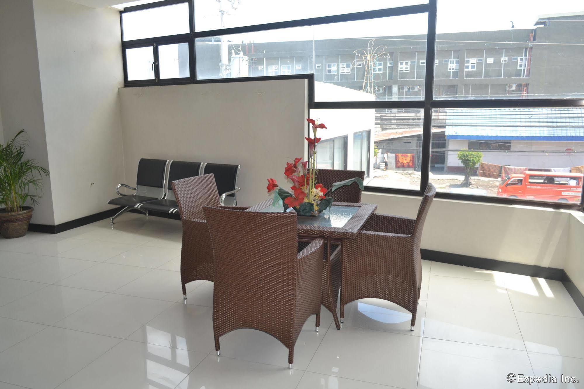 Florotel Gensan General Santos City ภายนอก รูปภาพ