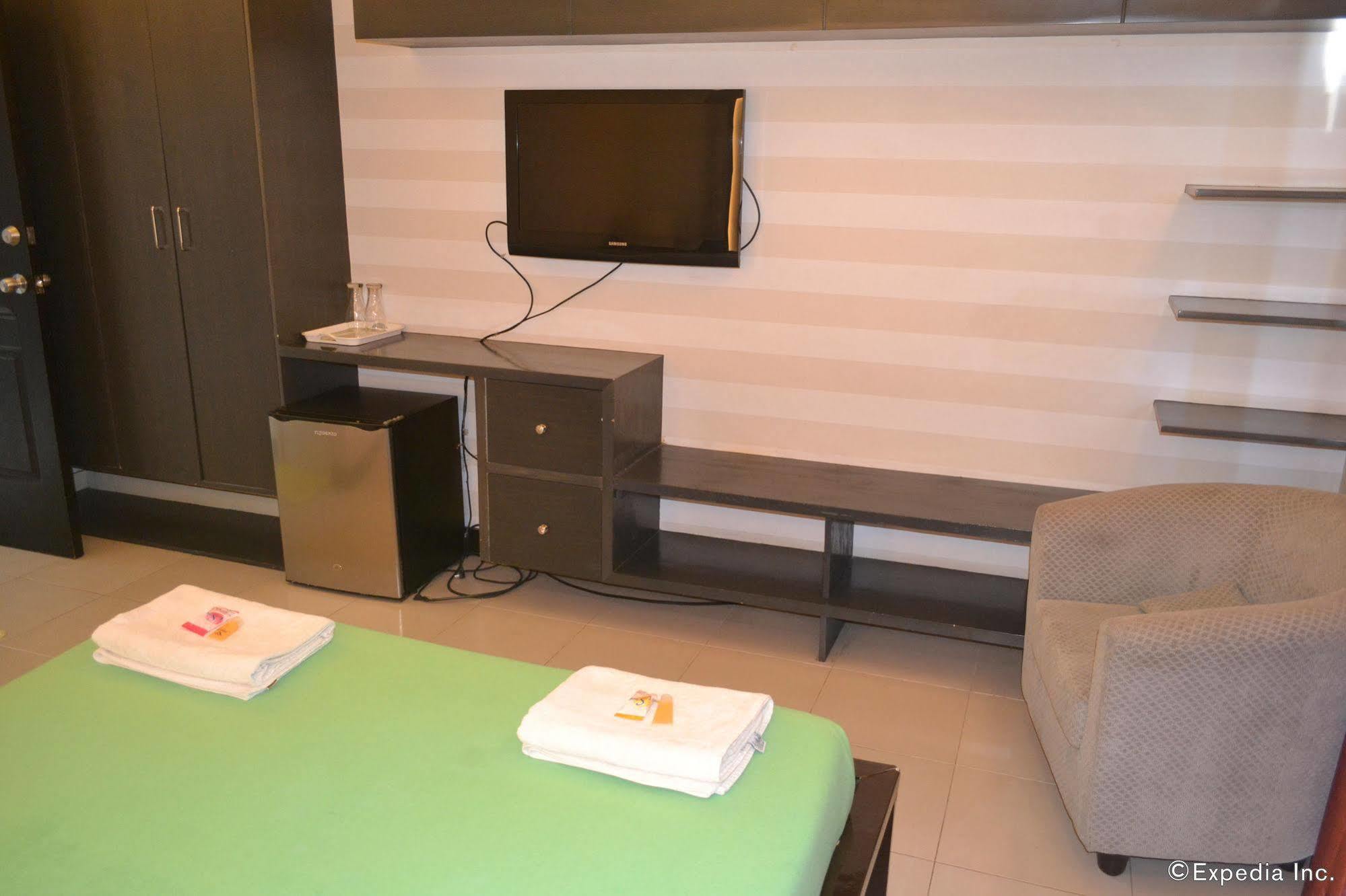 Florotel Gensan General Santos City ภายนอก รูปภาพ